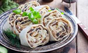 Рулет из лаваша с грибами и сыром: вкусный рецепт для всей семьи