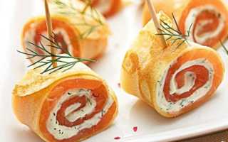 Как приготовить вкусные блины с лососем и сливочным сыром Филадельфия
