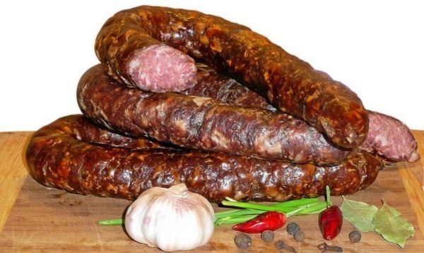 домашняя краковская копченая колбаса