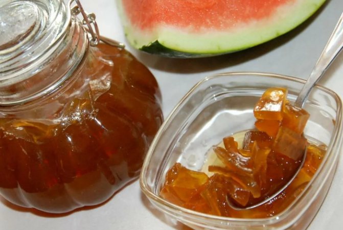 Самый простой рецепт варенья из арбузных корок