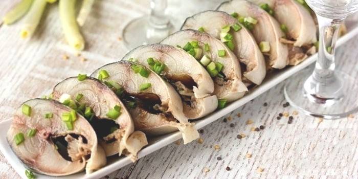 Соленая скумбрия