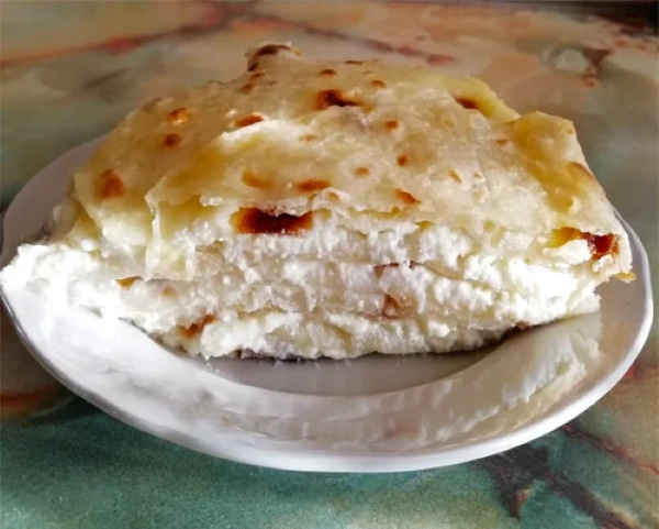 Ачма из лаваша с сыром и творогом по-грузински. Рецепты в мультиварке, духовке, микроволновке с мясом, молоком пошагово