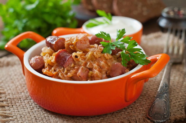 Бигус (бигос) из квашеной капусты. Классический рецепт с мясом