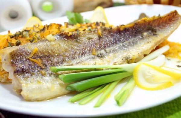 Блюда из рыбы на праздничный стол. Рецепты простые, вкусные в духовке, мультиварке