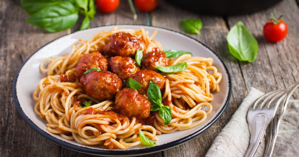 Блюда из спагетти. Рецепты простые и вкусные, фото