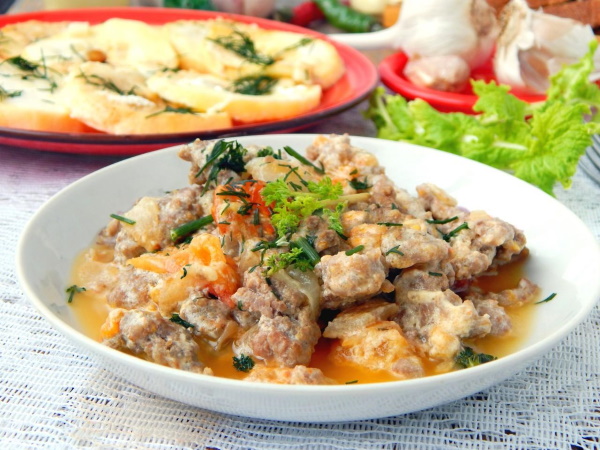 Быстрые блюда из фарша мясного на сковороде. Рецепты с фото