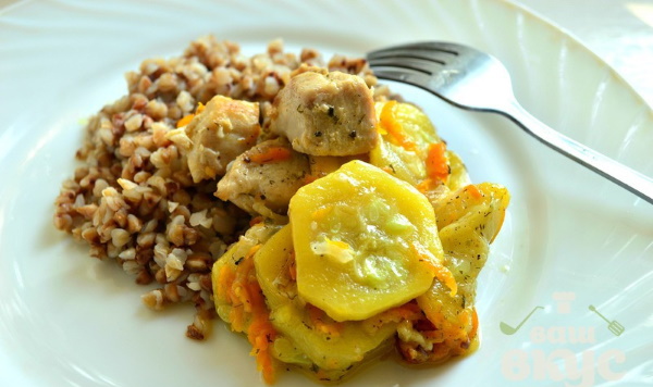 Гречка в духовке с курицей, фаршем, мясом, овощами в горшочке. Рецепт с фото