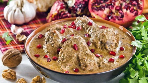 Грузинская кухня. Рецепты национальных блюд: супы, вторые, из мяса. Особенности, названия