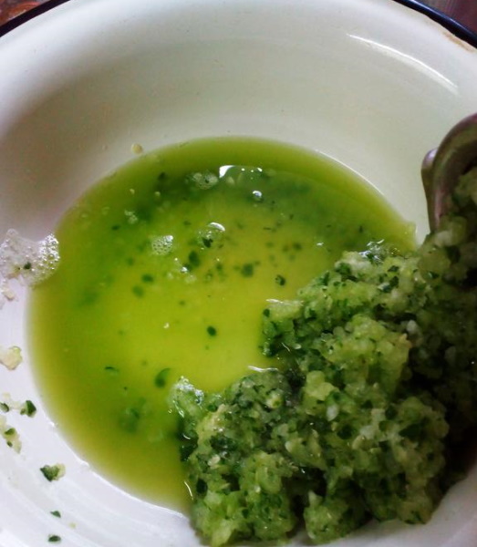 Икра из огурцов на зиму. Рецепт через мясорубку пальчики оближешь