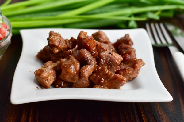 Как приготовить свинину кусочками вкусно на сковороде, в духовке