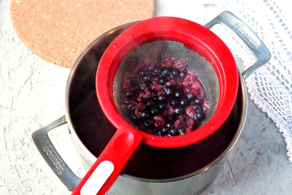 Кисель из крахмала и варенья. Рецепт приготовления в домашних условиях