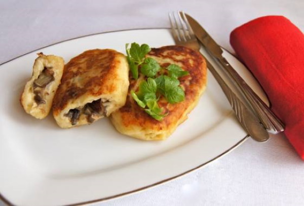 Котлеты из картошки. Самые вкусные рецепты в мундире с начинкой, фаршем