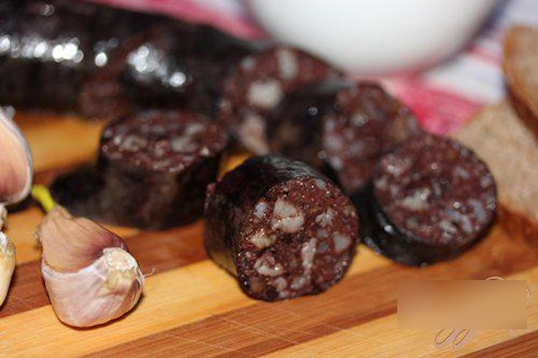 Кровянка с гречкой. Рецепт колбасы, состав