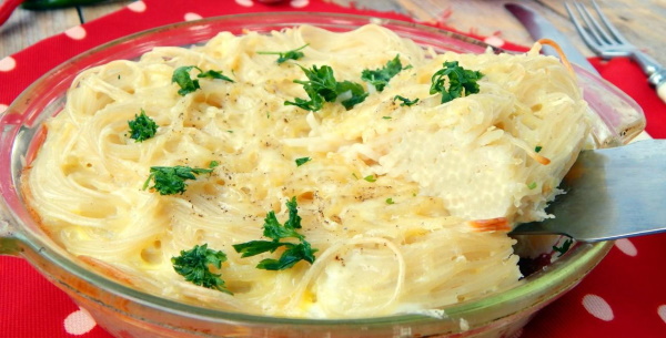 Лапшевник в духовке с яйцом и молоком. Рецепт