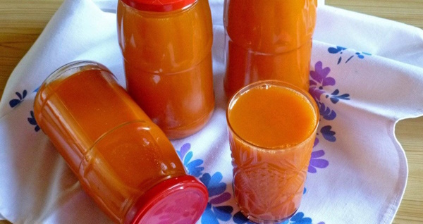 Морковный сок консервация на зиму. Рецепт в домашних условиях