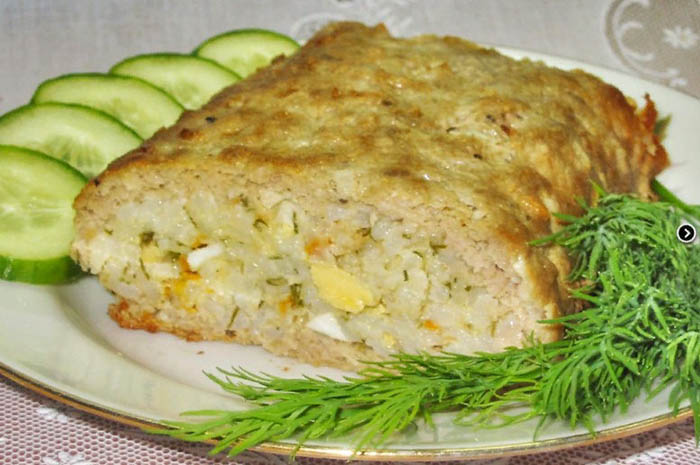 Мясной рулет из фарша с яйцом в духовке. Рецепт