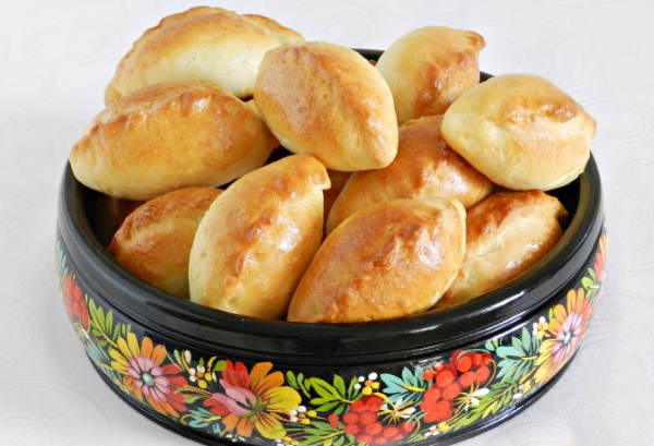Начинки для пирожков из картошки. Рецепты с луком, грибами, фаршем, яйцом