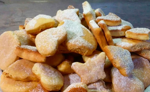 Печенье из рассола огуречного, помидорного, мягкое с манкой, вареньем, овсяными хлопьями, начинкой
