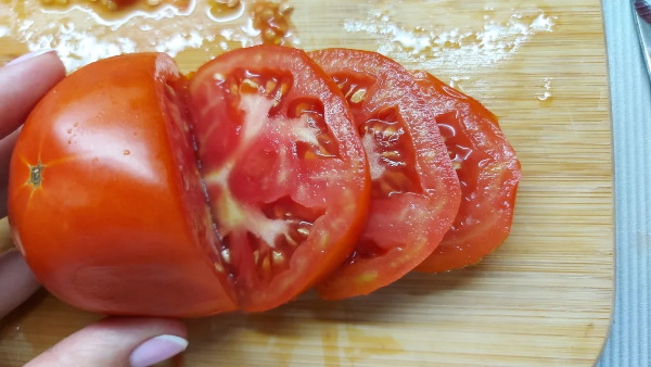 Лещ в фольге, запеченный с картошкой в духовке. Рецепт с фото