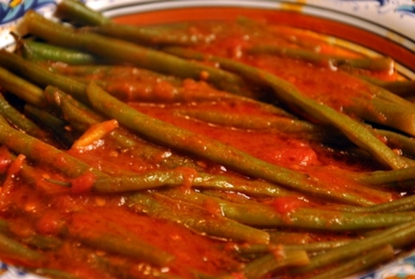 Салат из стручковой (спаржевой) фасоли на зиму очень вкусный. Рецепты в банках