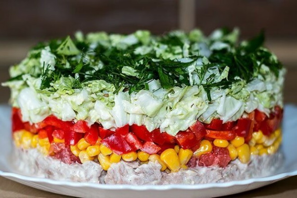 Салаты с фруктами и мясом. Рецепты с фото