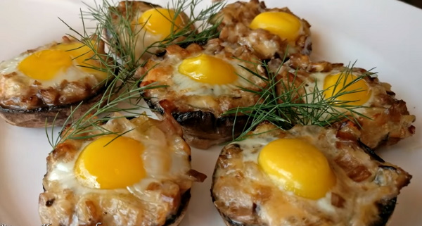 Шампиньоны в микроволновке целиком. Рецепты с фото пошагово