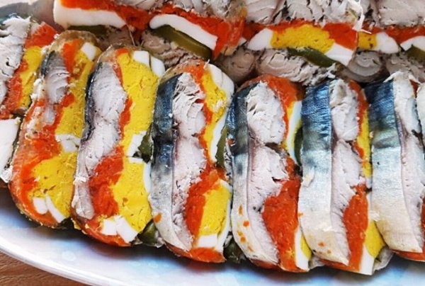 Скумбрия по-царски. Рецепты легкие с салом, желатином, сыром, грибами пошагово