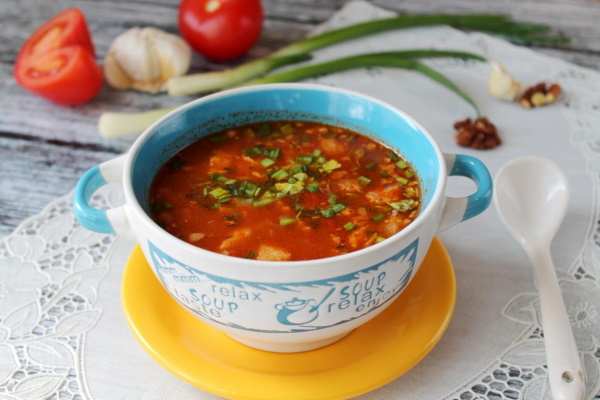 Супы из свинины. Рецепты простые, вкусные в мультиварке, казане, кастрюле с рисом, клецками, вермишелью, галушками