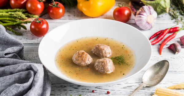 Тефтели для супа из фарша. Рецепты с рисом и без