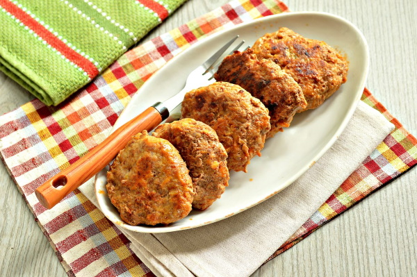 Вкусные котлеты из фарша свинина и говядина. Рецепты