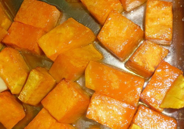Выпечка из тыквы. Рецепты в духовке, мультиварке с творогом, яблоками, кефиром без сахара, яиц, муки, молока