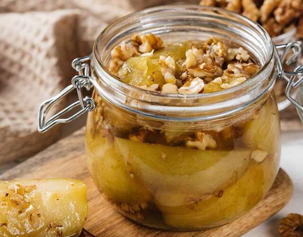 Яблочное прозрачное варенье дольками на зиму. Быстрый рецепт