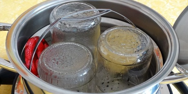 Заготовки на зиму. Лучшие рецепты, как приготовить салаты, лечо, супы, пошагово с фото