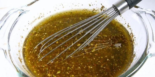 Заправка для салата из морепродуктов. Рецепты