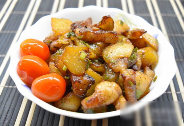 Жареная картошка в мультиварке. Как пожарить, рецепты с корочкой