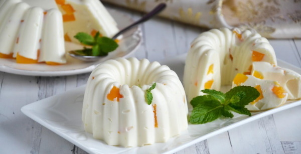 Желе из творога с желатином и фруктами. Рецепт с фото